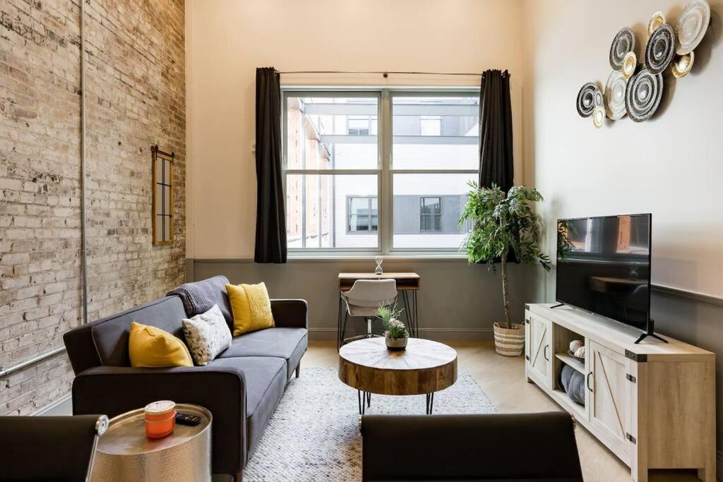 Gorgeous Condo In The Heart Of Dt Birmingham! المظهر الخارجي الصورة