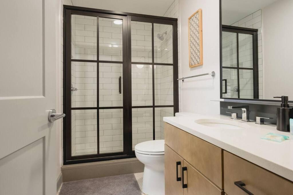 Gorgeous Condo In The Heart Of Dt Birmingham! المظهر الخارجي الصورة